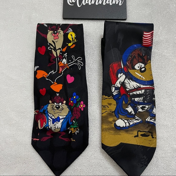 Looney Tunes Set of 2 Black Looney Tunes Ties - Picture 6 of 9